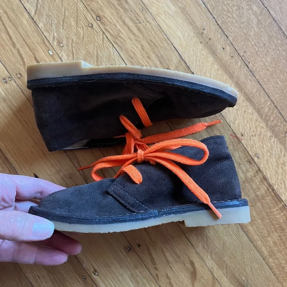 Nordstrom chocolate brown suede desert boots 9 9T orange laces preppy dress shoe